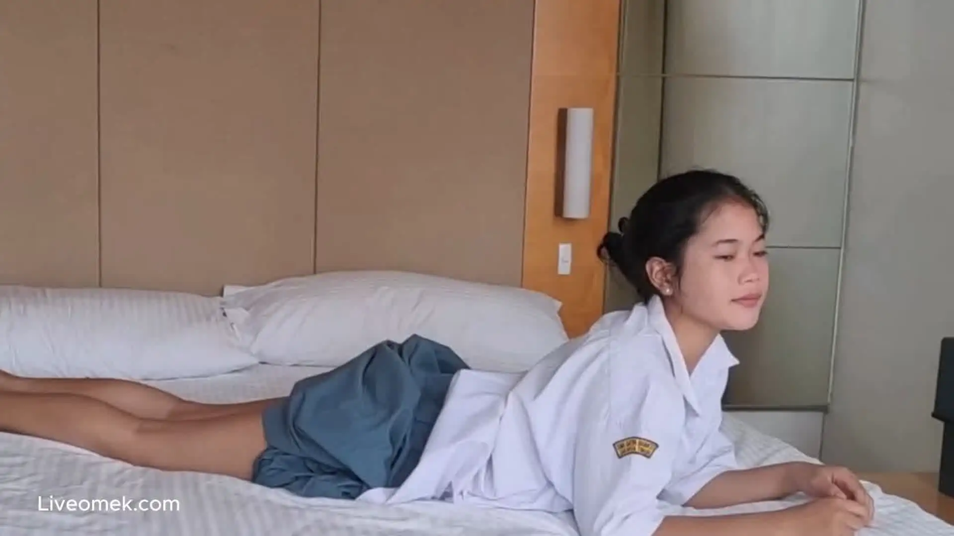 Pulang Sekolah Dijemput Om Bule Ke Hotel