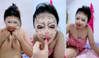 Adek Mainin Toket Jumbo Pengen Banget di Doggy Style