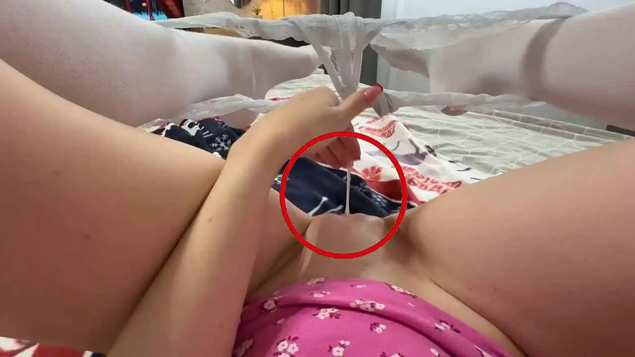 Kitty Horny Teen Squirts Hard OMG My Pussy Is Soaking Wet Today